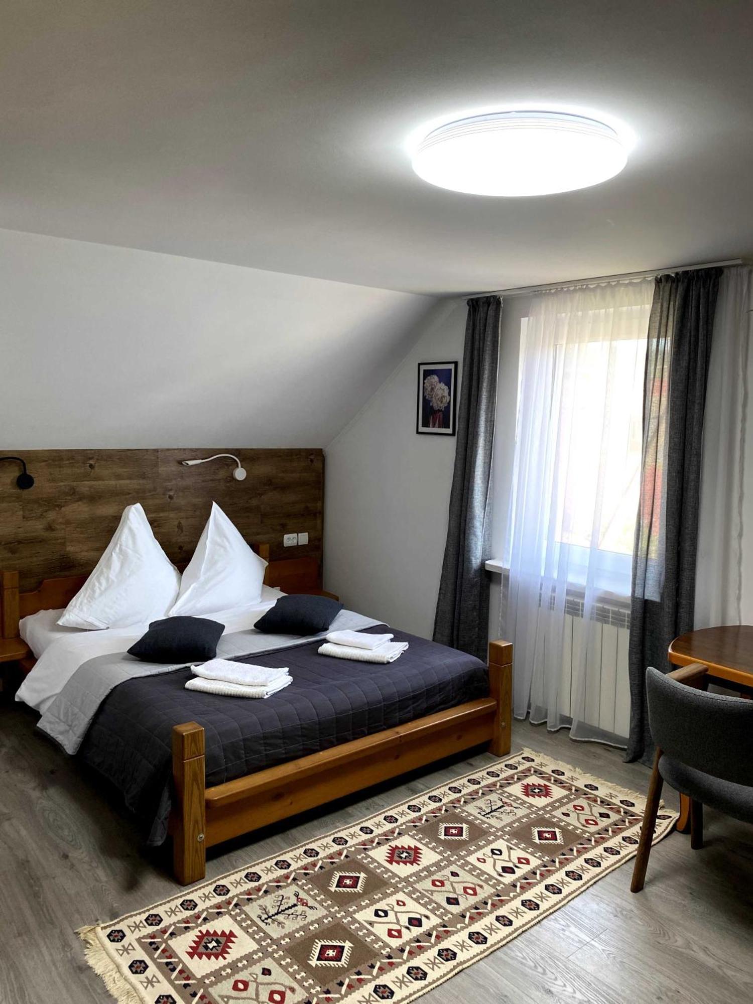 Hotel Karpats'Kyi Kalejdoskop Slawske Exterior foto